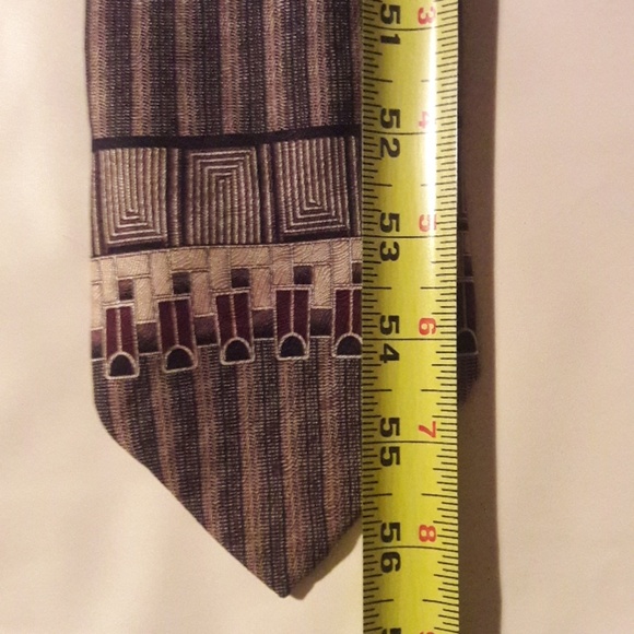 Chez Roffe' Men's 100% Silk Tie - Picture 8 of 8